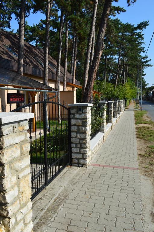Gratisz Apartman Siofok Exterior photo